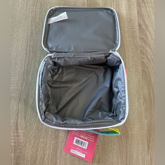 NWT β¦βFRIDGE PAK Blue Unicorn Fantasy Fully Insulated Lunch Tote - Picture 3 of 3